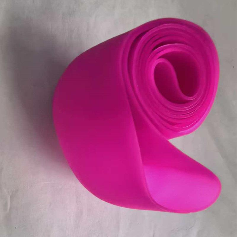 Universal Non-slip Silicone Steering Wheel Cover, Ultra-thin Soft Grip for All Seasons