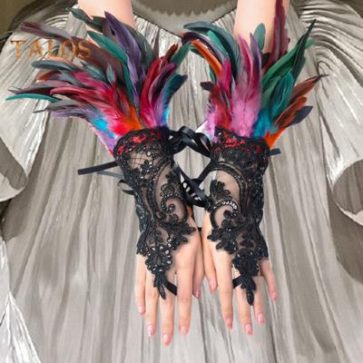 1 st Sexig spets Faux Feather Lång handske Gothic Mesh ärm Halloween Party Broderi Vante Kvinna Scen Tillbehör