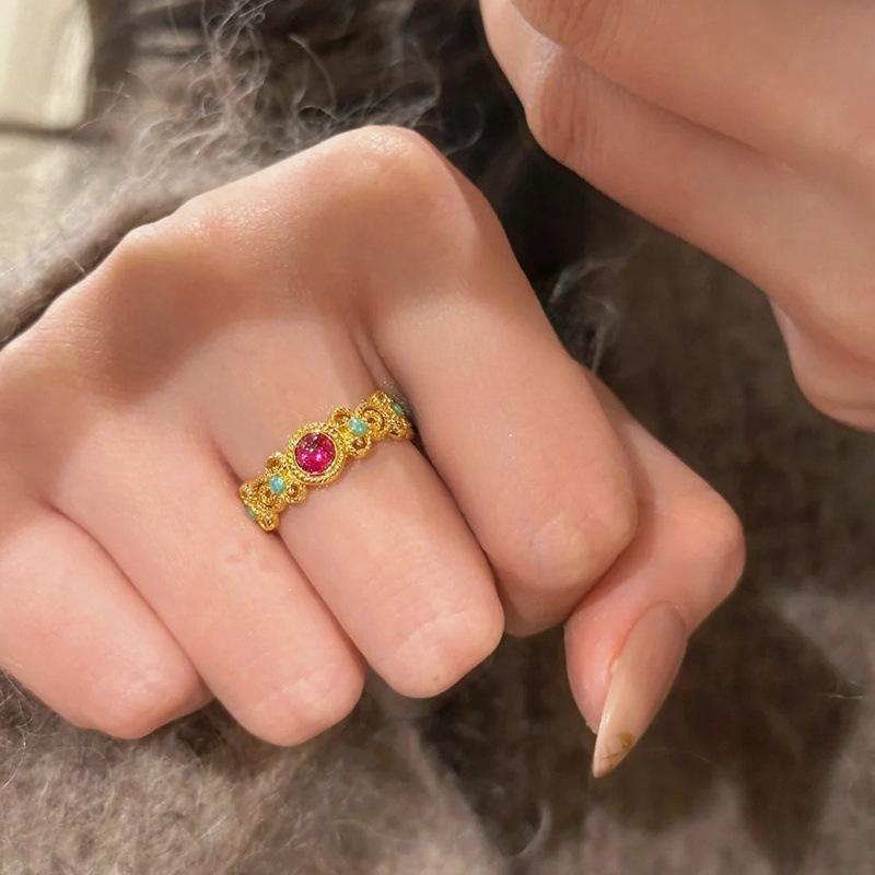 Xiaohongshu Elegant Chinese-Style Luxurious Women's Ring - Versatile Niche Design