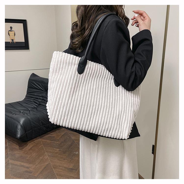 Korean Style Large Capacity Corduroy Tote - Autumn/Winter Fashion Commuter Shoulder Bag