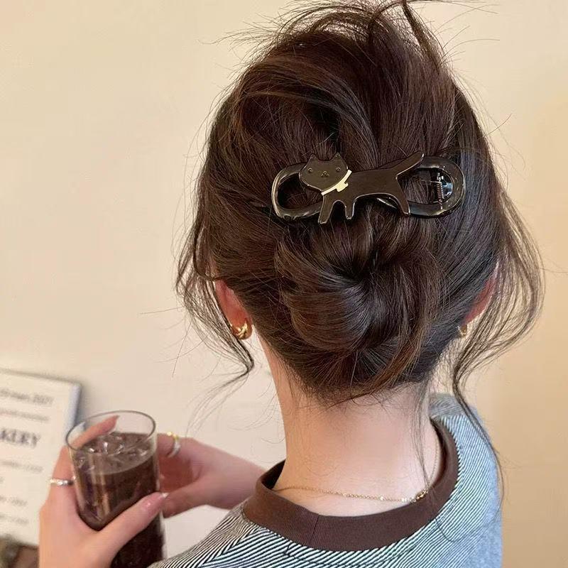 Stor Hårklemme med Leopardmønster for Kvinner - Eksklusivt Tilbehør for Oppsatt Hårvridning 2025