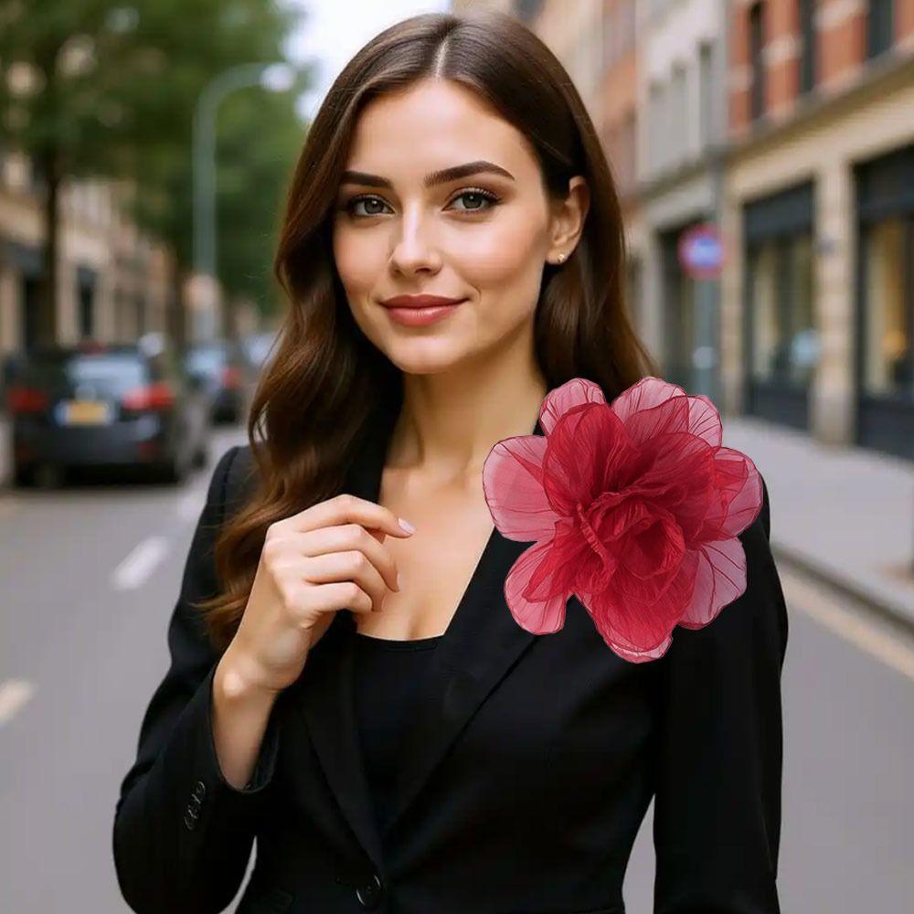 Handmade Oversized Yarn Flower Fairy Style Flower Corsage Elegant Dress Pin  Women