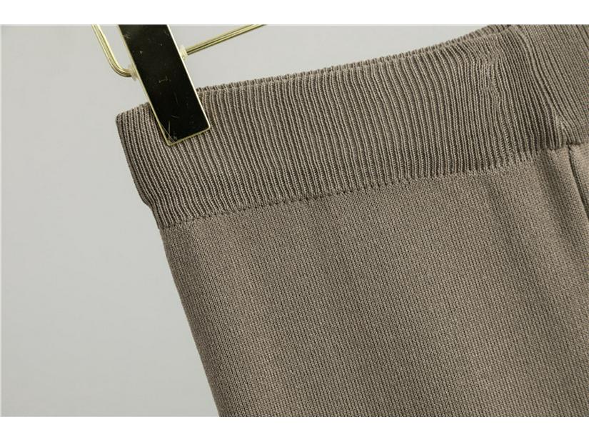 Women's Autumn/Winter Knitwear Set: Cross-Rhombus Half-High Collar Sweater with Wide-Leg Pants Fashion Two-Piece.