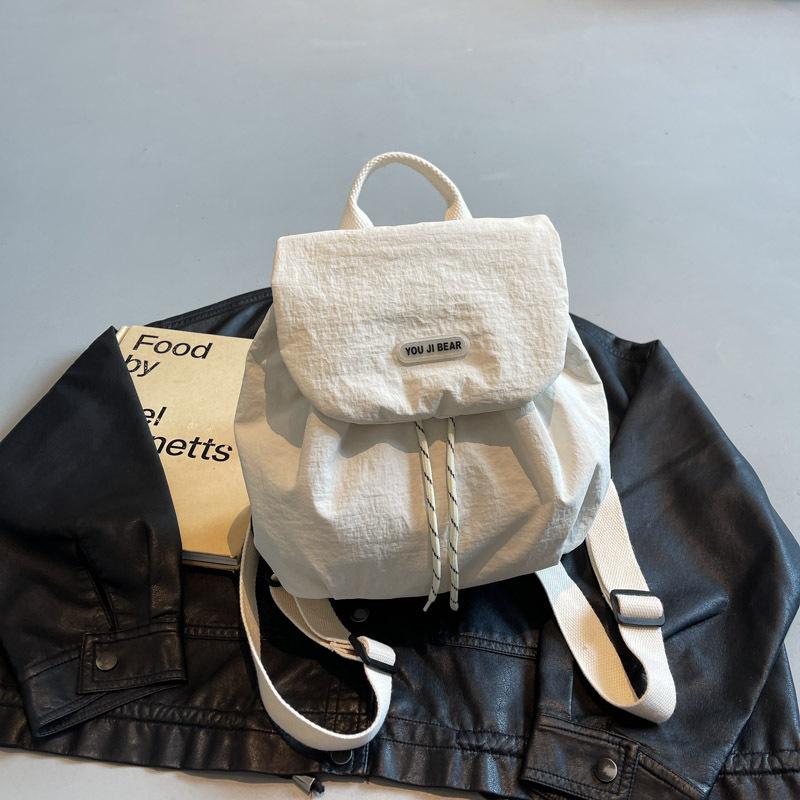 Korean Design Pocket Ladies Casual Simple Large Capacity Joker Backpack Trend Nylon Cloth Bag Backpack.