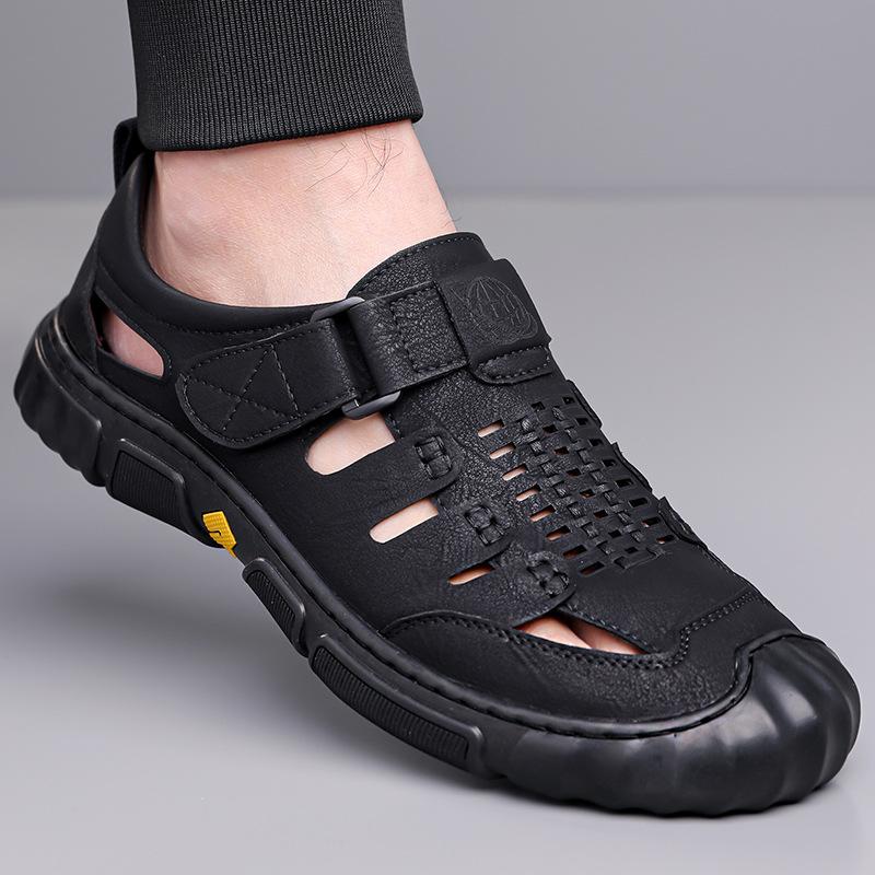 2025 Baotou Sandals Men's Trendy Summer New Velcro Hollow Breathable Casual Dad Shoes Non-slip 5326