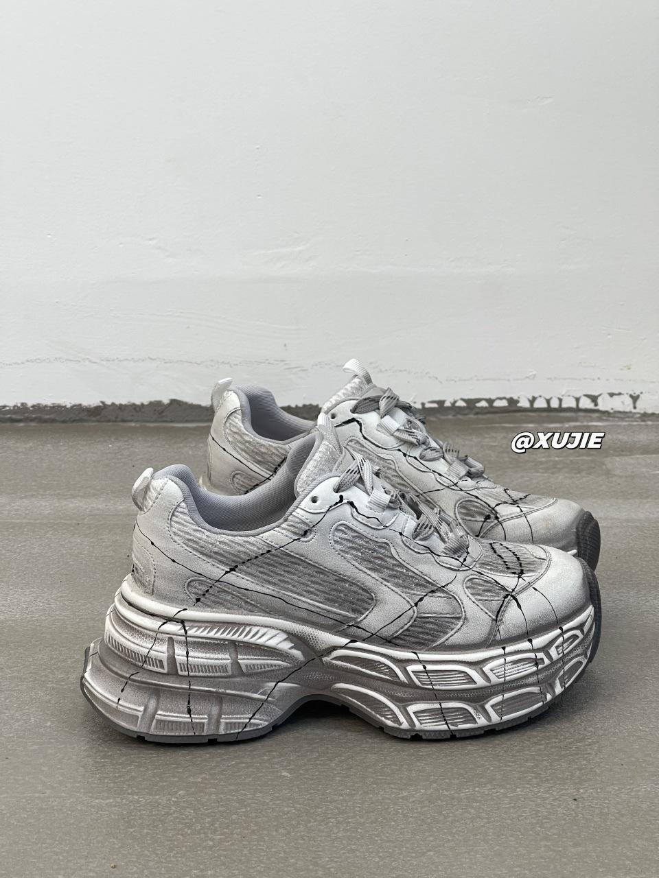 

Paris Daddy shoes women s 2025 autumn new thick-soled heightened and old lightweight versatile breathable casual sports shoes 35