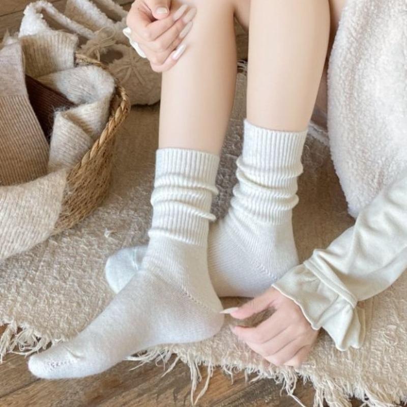 Winter Thickened Wool Socks, Solid Color Soft and Warm Mid-calf Socks, Women's Cold-resistant Snow Socks, Cashmere Pile Long Socks