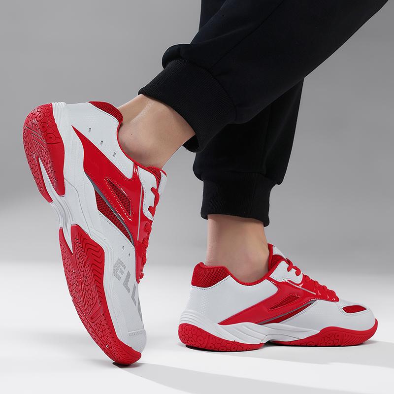 New Lightweight Badminton Shoes for Men and Women Suitable for Outdoor Fitness and Volleyball Shoes
