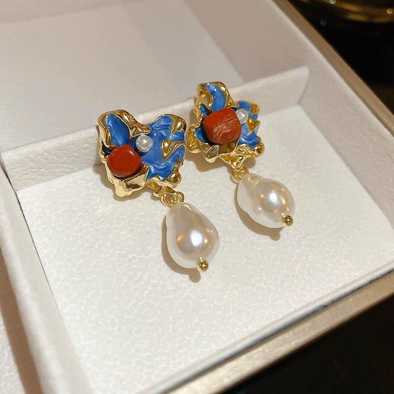 Imitation Pearl Stud Earrings for Women Oil-dripping Flower Drop Earring Vintage Rhinestones Jewelry Accessory