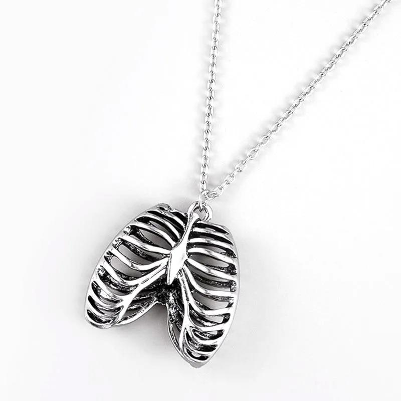 Kpop moda araña colgantes de Halloween cadena cruzada redonda collares para hombres Color plata cadena de cuello gótico pareja ropa de calle regalos