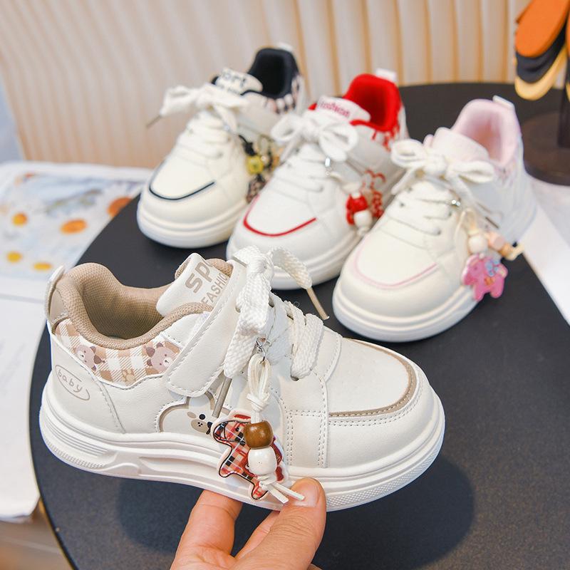 Breathable Cartoon Board Shoes for Girls - Spring/Autumn 2026 Fashion