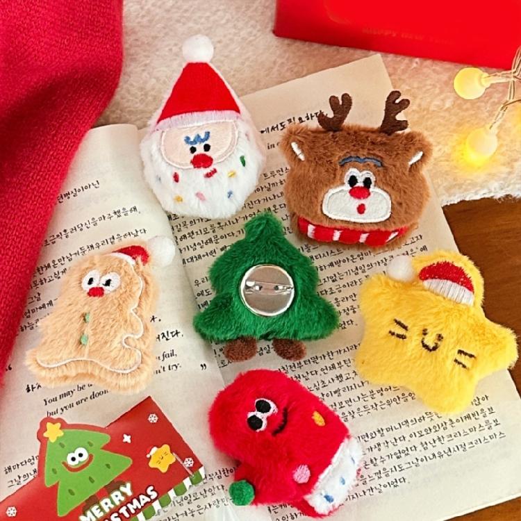 Plush Brooch Pin Christmas Theme Cartoon Brooch Soft and Lovely Padded Brooche Pin for Holiday Gifting Bag Ornament
