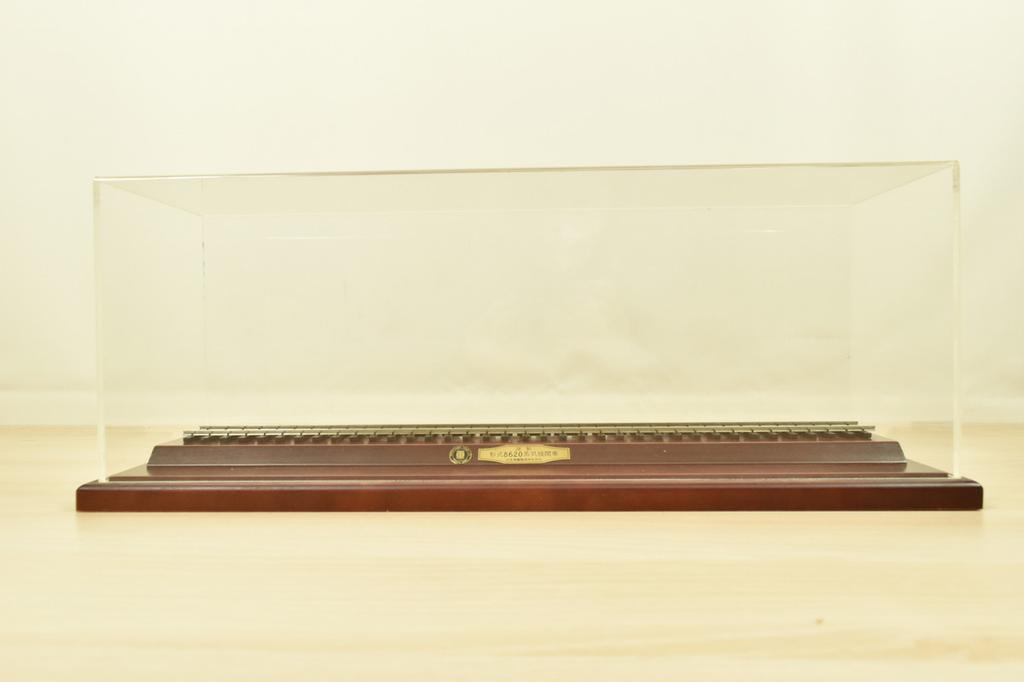 Nippon Sharyo 8620 Steam Locomotive Display Model with Base & Case from Japan