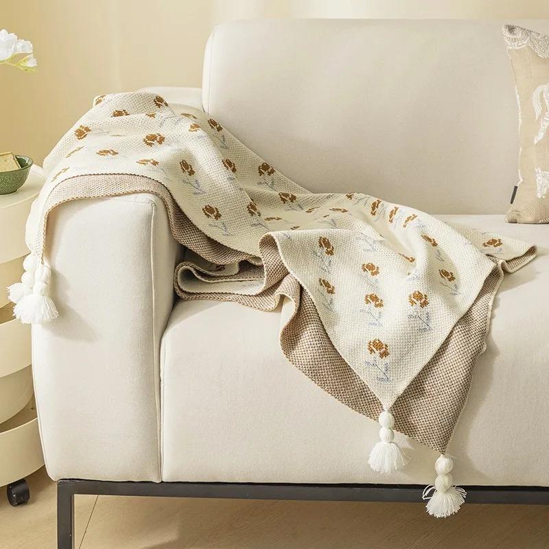 Modern Simple Knitted Blanket Throm Flowers Autumn and Winter Warm Nap Air Conditioning Blanket Bed Luxury Multi-Use