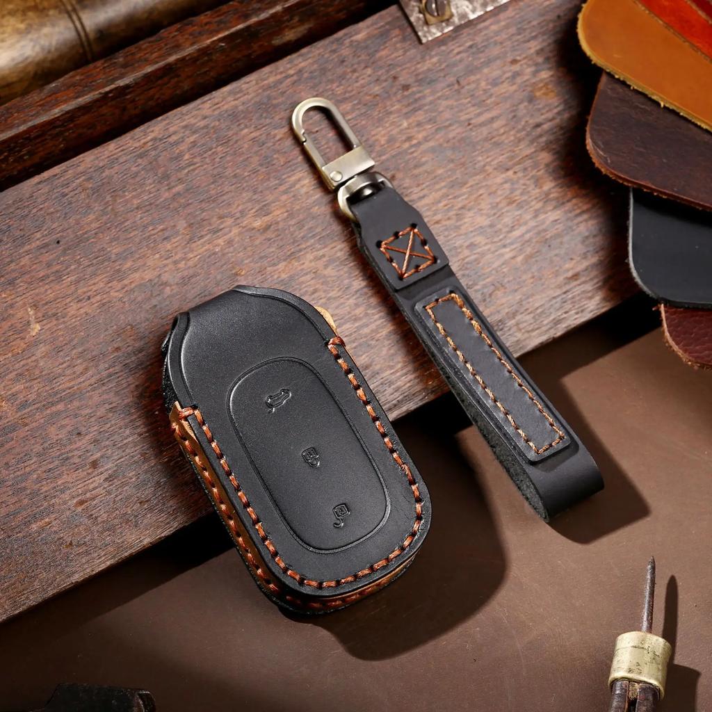 Leather Car Key Cover Keychain Holder Case Protector for Leapmotor T03 S01 C11 C01 Keyless Go Remote Accessories