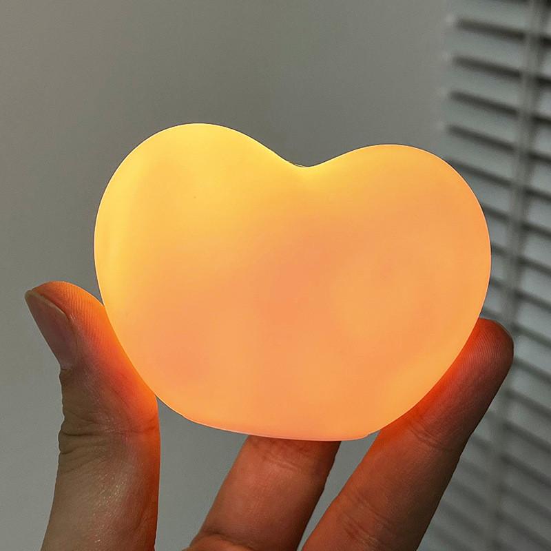 Night Love Light 520 Gift Girl Heart Romantic Atmosphere Lamp Battery Button