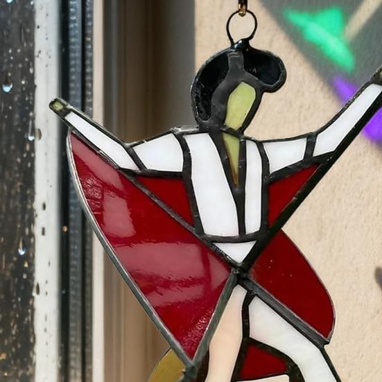 Acrylic Dancing King Hanging Decoration Handmade Stained Glass Dancer Lord Ornament Spinner Sun Catcher Outdoor Garden Yard Window Decor