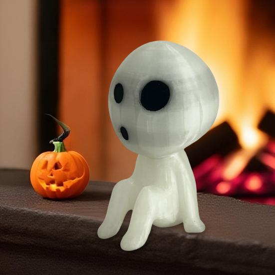 Glow-in-the-dark Aliens Figurine Luminous Miniature Aliens Statue Halloween Home Office Desktop Decoration Ornament