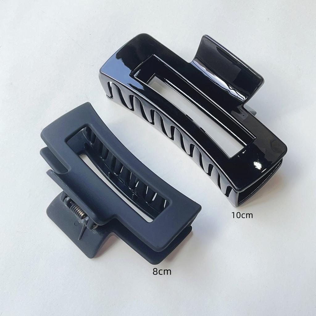 2 Pack 4.3 Inch Large Hair Clips Neutral Color Hair Claw for Women Thin Thick Curly Hair Matte Claw Clips Strong Hold Jaw Clip