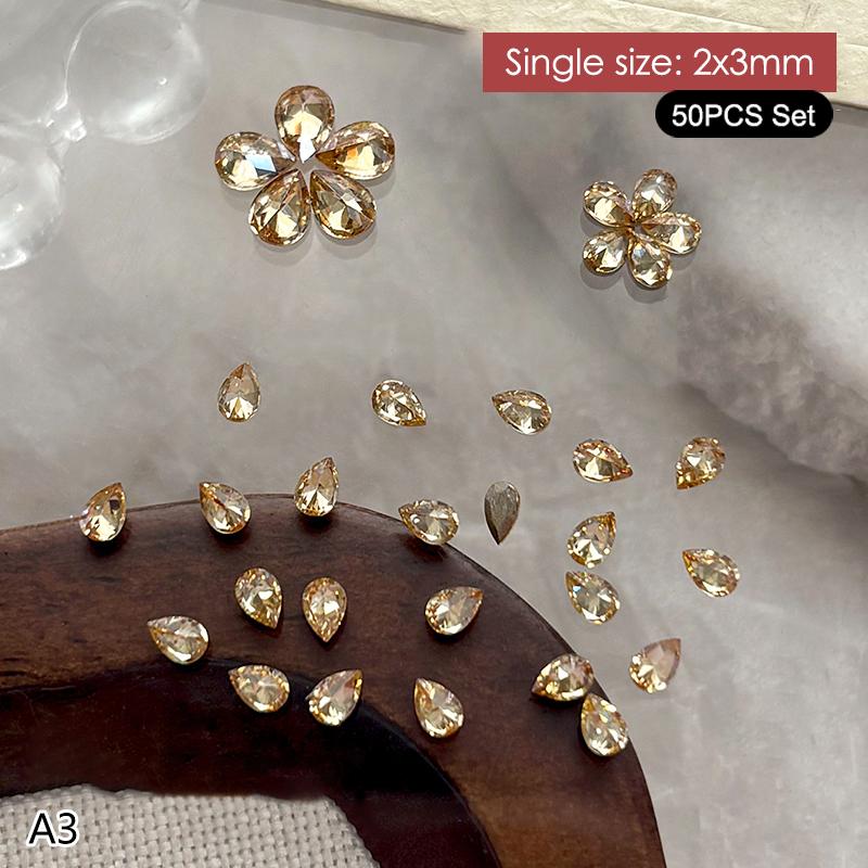 50 Stück Mehrfarbige Mini-Wassertropfen Zirkon Nail Art Strasssteine 3D Flachboden Kristallsteine Maniküre Dekoration