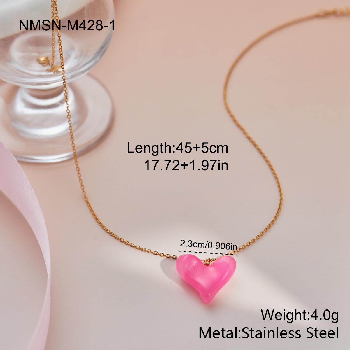GEMCHIC Women s Colorful Resin Heart Pendant Necklace Fashion Casual Simple Versatile Accessory