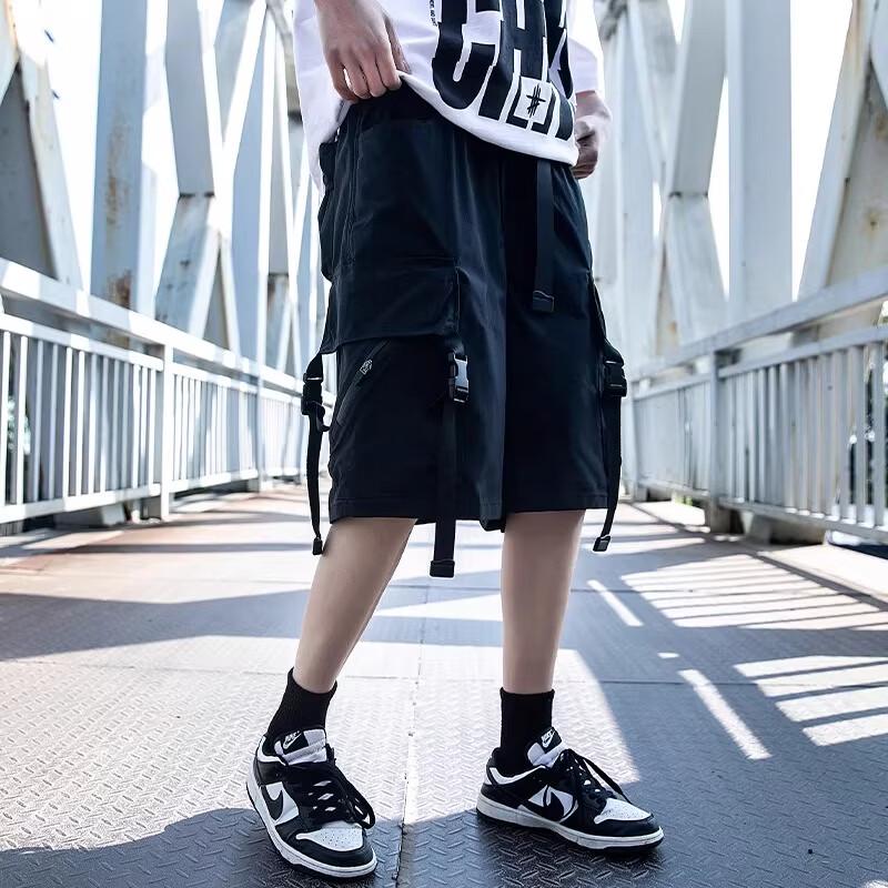 AOGZ Men's Multi-Pocket Techwear Cargo Shorts