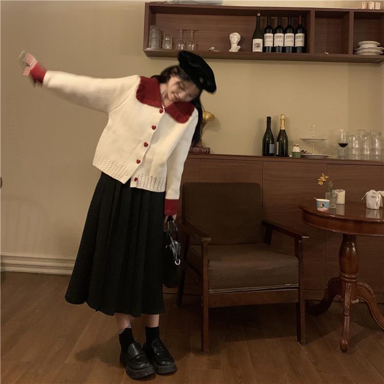2025 Color Block Red Peter Pan Collar Knit Cardigan for Women
