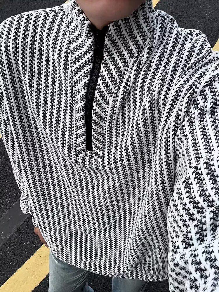 

Men s Trendy Autumn/Winter Deconstructed Half-Zip Hoodie – Stylish Pullover with a High Street Vibe 3XL