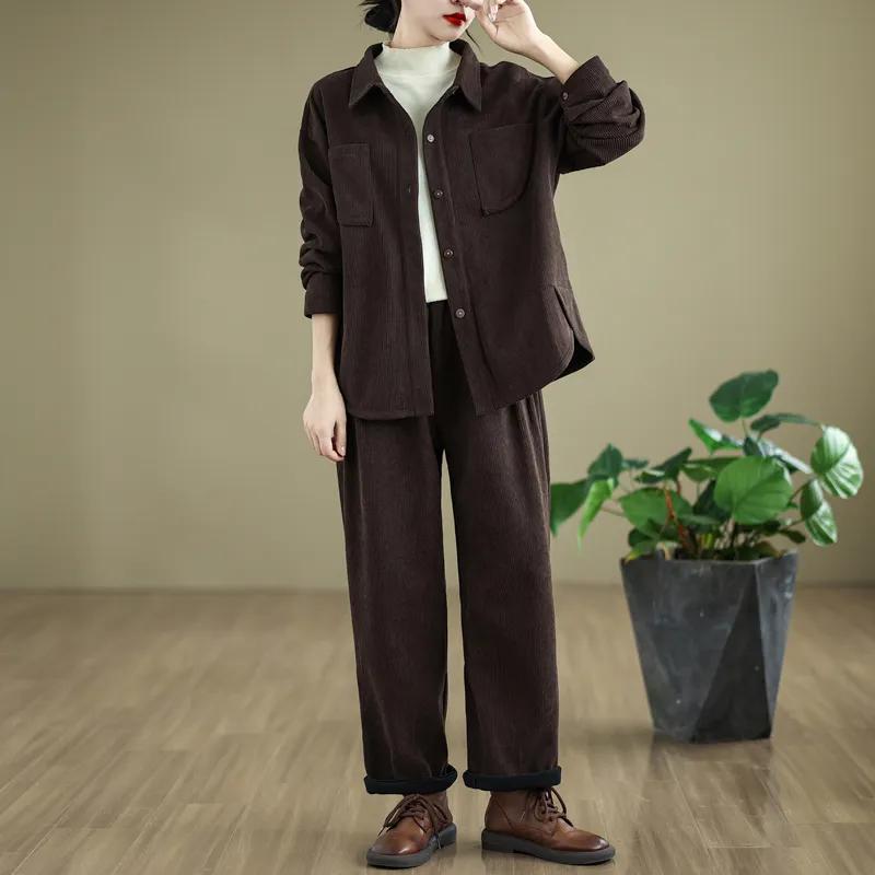 Middle-aged Mother Autumn and Winter Plus Velvet Jacket Western Style Sportswear Suit Corduroy Two-piece Suit