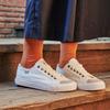 Skono Popola Premium Canvas Sneakers / White