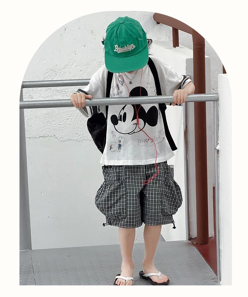 Kids' Plaid Shorts: Large & Small Rolls - Korean Style Summer Casual Sports Pants, Unisex Five-Point Design.