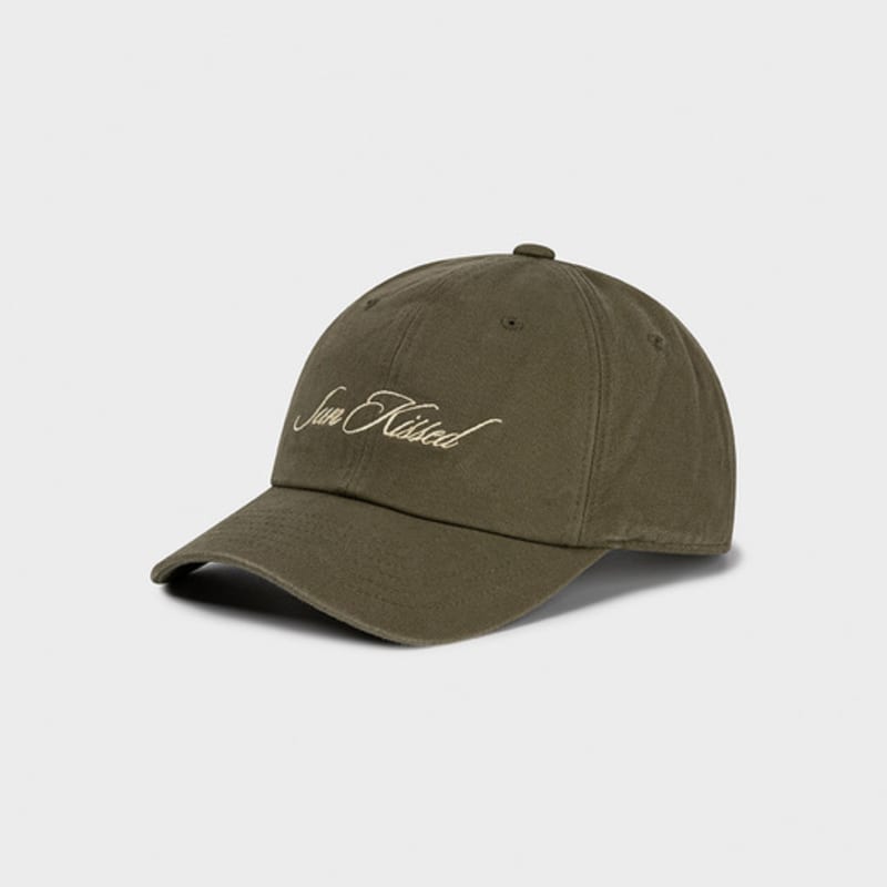 

Naomi Cap_Olive OS