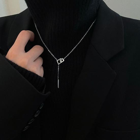 Damski naszyjnik Y-Drop Lariat Elegancki naszyjnik do swetra Trójkątny wisiorek Regulowany geometryczny naszyjnik Prezent dla żony dziewczyny Biżuteria do codziennego noszenia