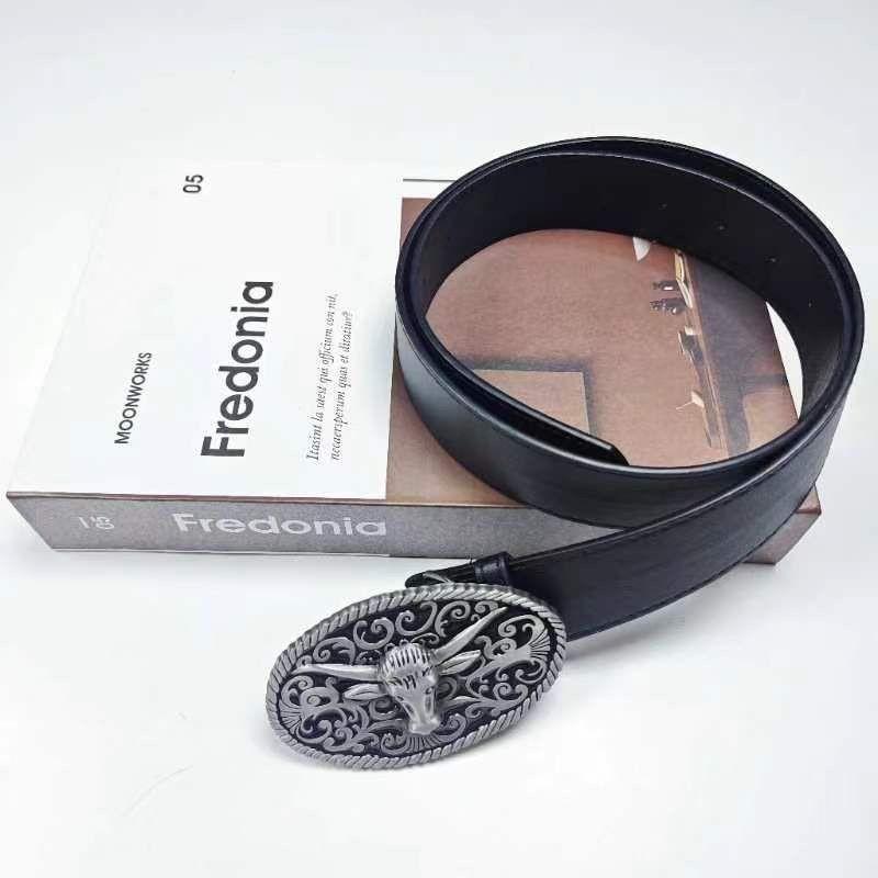 2024 D Contemporary Buckle Womens Belt With Decorative Metal Snap For Effortless Style