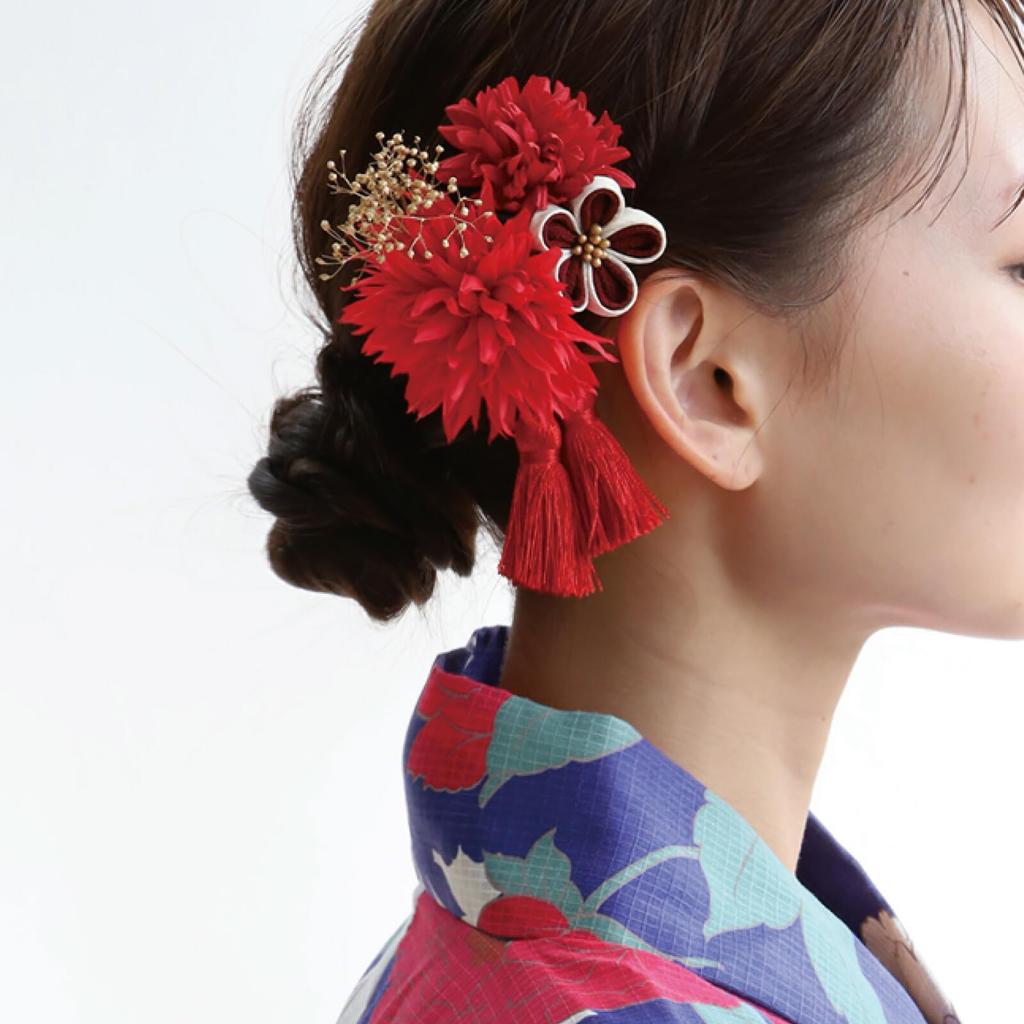 [Noelmarket] Hair Accessory for Yukata, Made in Japan, Handmade, Preserved Flowers, Baby's Breath, Dahlia-like Flower, Chirimen Fabric, Tassel, for