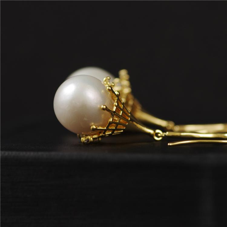 Compact Best Price Luxury Large Pearl Dangle Earring