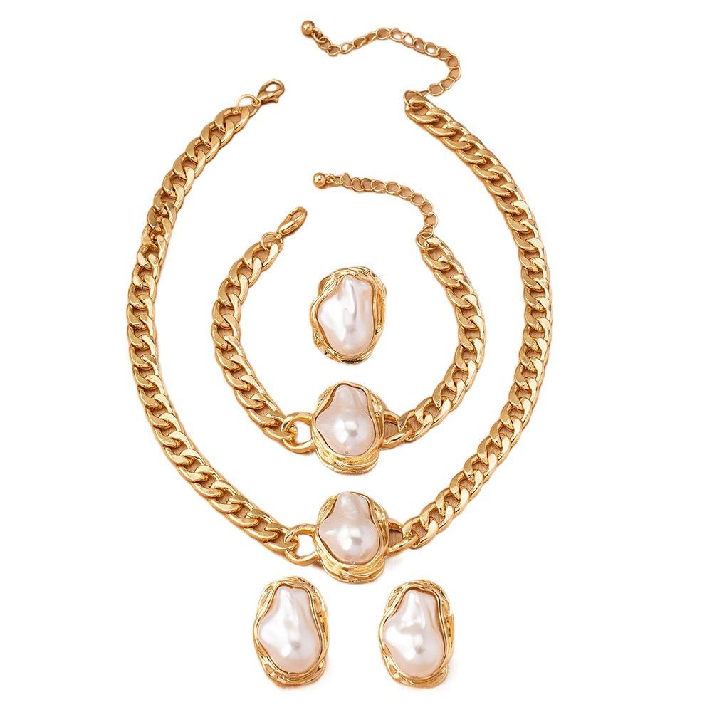 

5Pcs Irregular Clavicle Chain Set Exaggerated Necklace Bracelet Ring Suit Vintage Jewelry Suit Gift золотой
