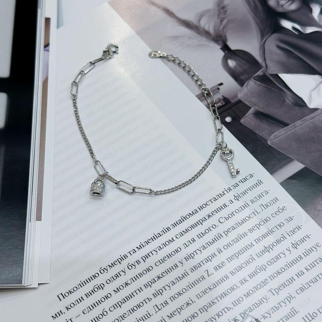 Silver Bracelet with Cubic Zirconia, Product Weight 3.1 G (2172840)