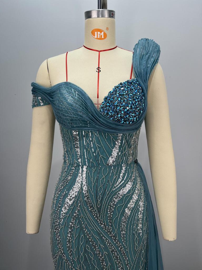 European & American Sequined Evening Wedding Gown