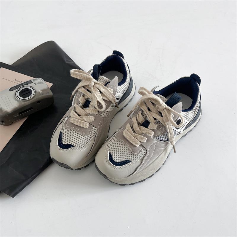 

Gray retro heightened platform dad shoes women s 2025 new spring and autumn lightweight and versatile casual Forrest Gump sneakers 40