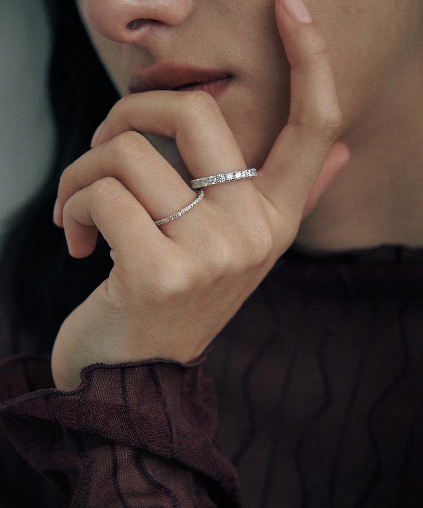 Verte [925 Silver] Cinq.Silver.219 / Epais Anse Dew Ring