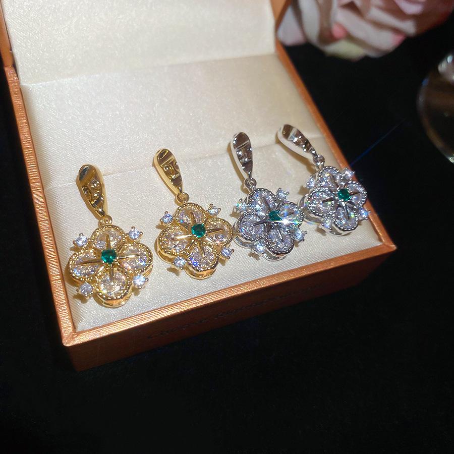 14K Gold Electroplated Zircon Lucky Grass Earrings for Women 2025 Fashion Exquisite Drop Earring Luxury Designer Zircon