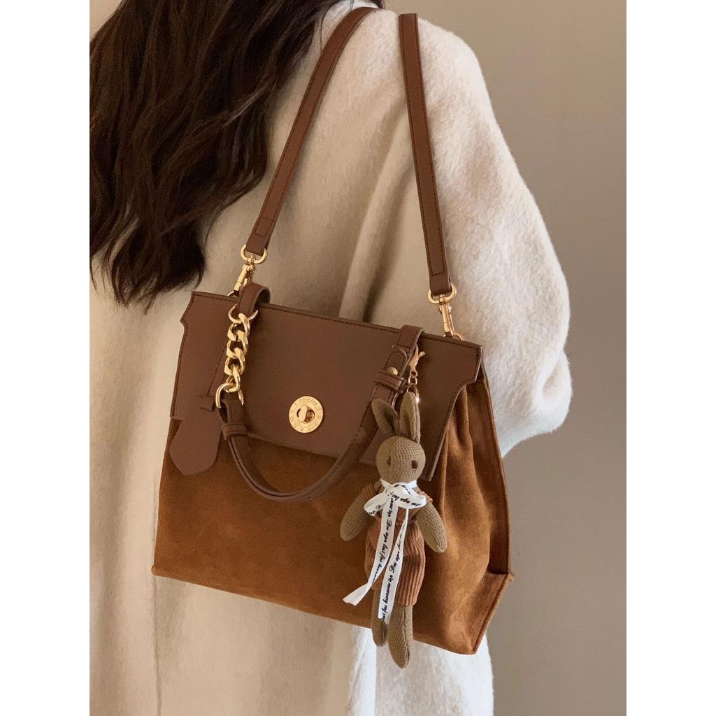 

Большая вместительная коричневая сумка-тоут для женщин 2023 года, новый рюкзак Maillard Premium Sense Foreign Versatile Commuter Backpack коричневый