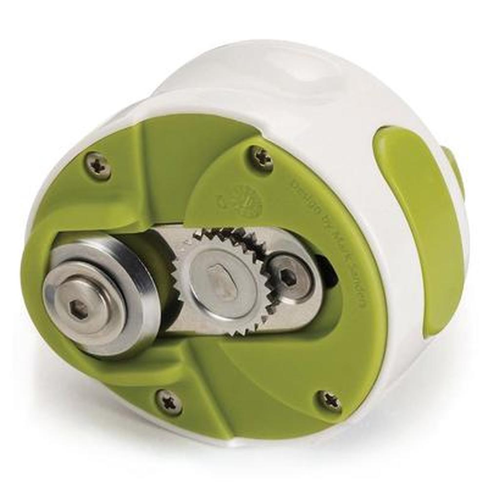 Multi-functional Can Opener and Bottle Opener with Screwdriver