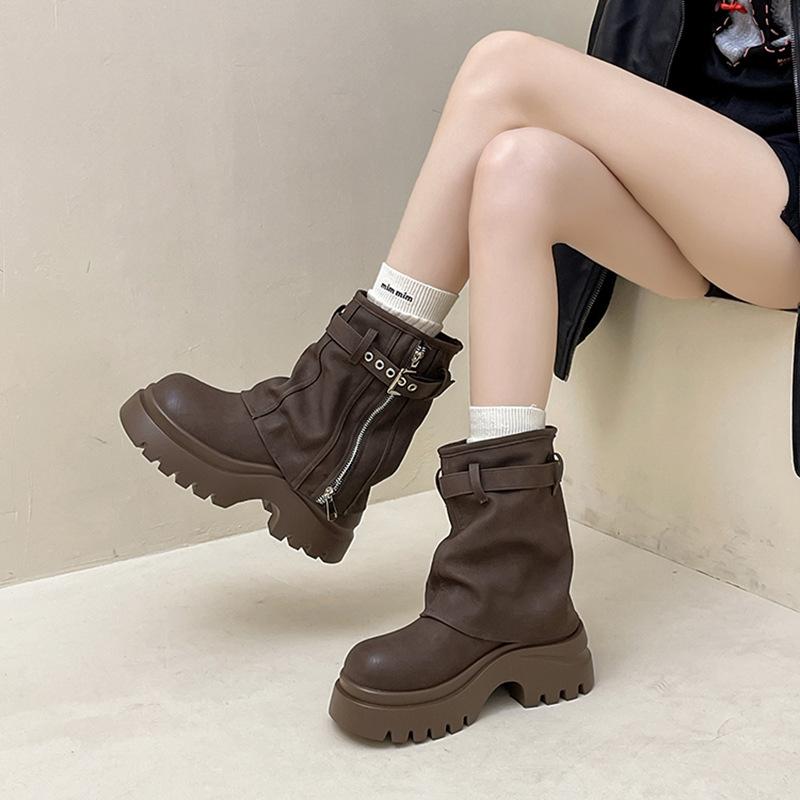 Fashion design sense niche sleeve Martin boots women's autumn and winter retro versatile temperament comfortable thick-soled medium tube fashion boots