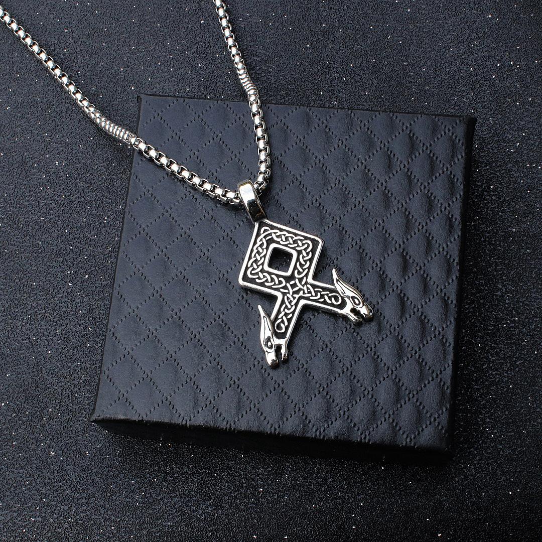 New Nordic Viking Character Titanium Steel Pendant Retro Double Dragon Head Necklace 60CM
