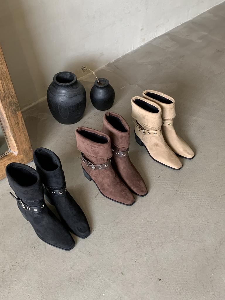 Wide tube stack boots pointed western cowboy boots 2025 autumn and winter new boots women's thick heel belt buckle medium boots