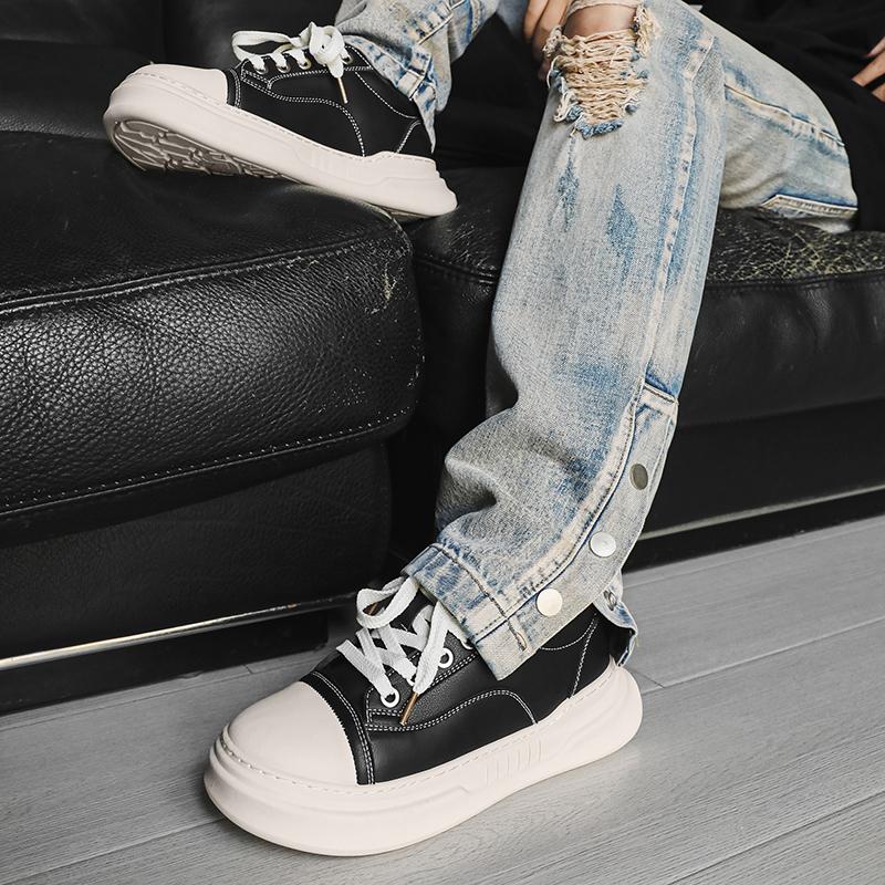 Fashion Thick Sole Male Sneakers Comfortable Walking Shoes Men's Lace-Up Flats Fashion Retro Skate Shoes for Men Leather Casual Shoes