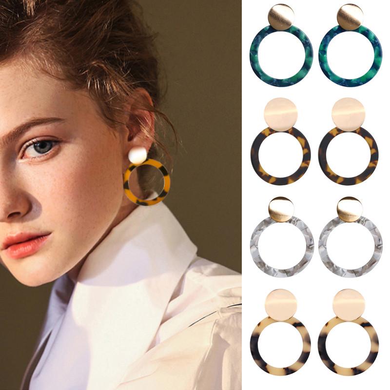 BROWN ACRYLIC DROPLET STATEMENT STUD EARRING