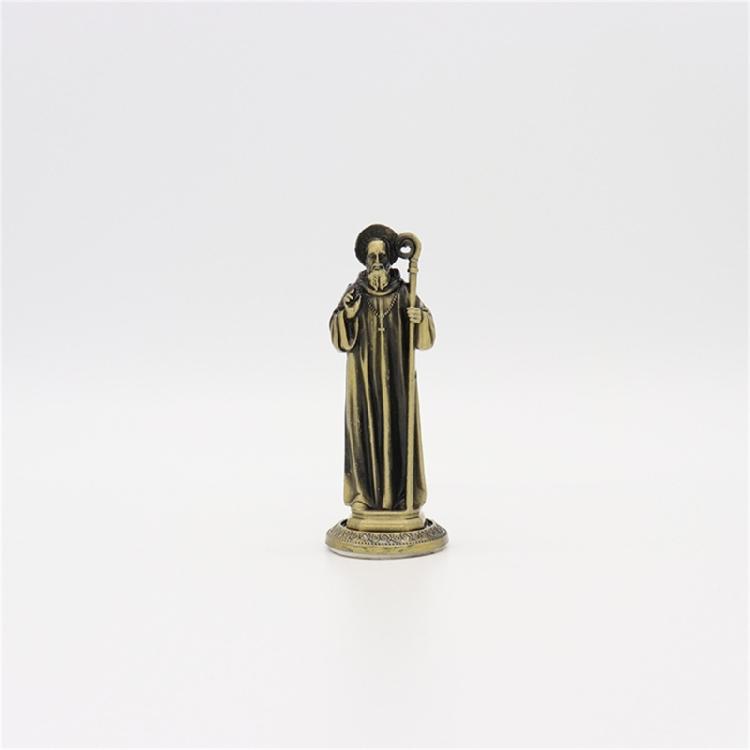 Vintage Designs Standing Maria Figurine Antique Metal Religous Figure Sculpture Miniature Ornament Spiritual Decoration